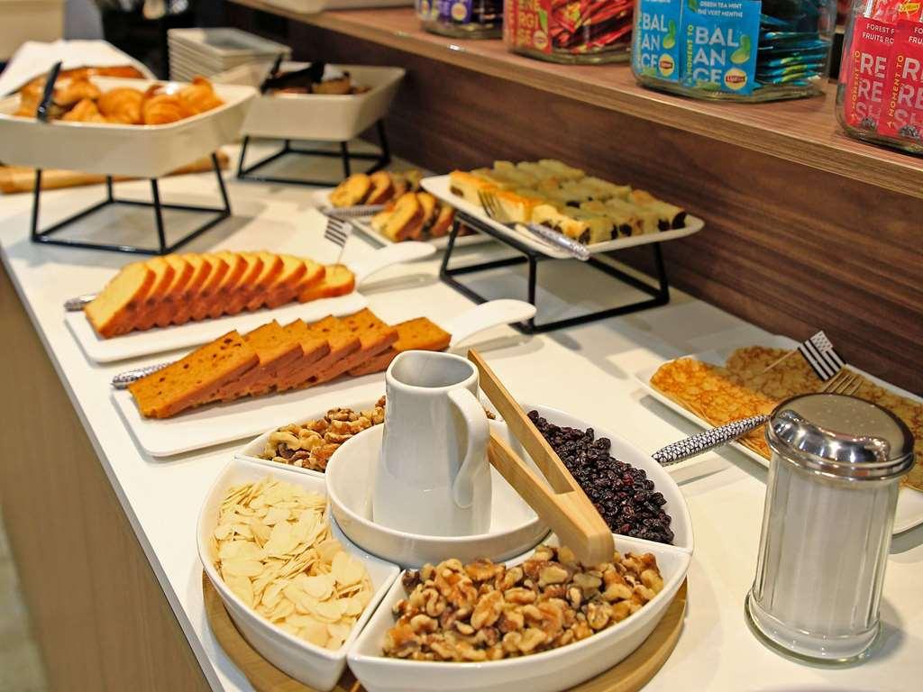 Ibis Styles Saint Malo Centre Historique Hotel Restoran gambar